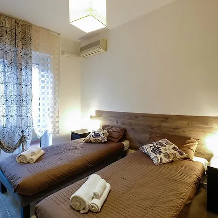 The Best Rent - Rembrandt * Milan