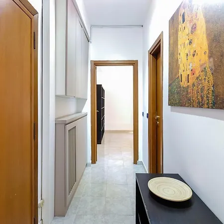 The Best Rent - Rembrandt Apartment Milan